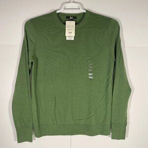 Uniqlo Women's Medium Extra Fine Merino Wool Crew Neck Sweater Green MSRP $50